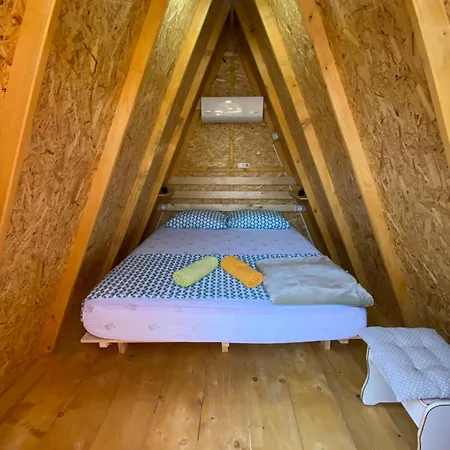 The Hood & Day Tours