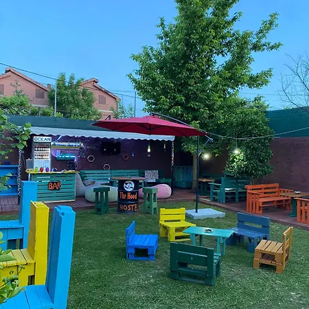The Hood - Backpackers Hostel