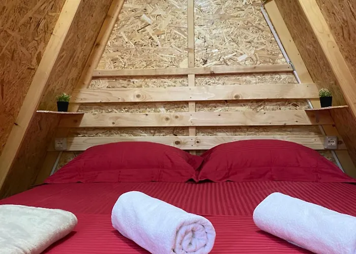 The Hood & Day Tours Shkodër